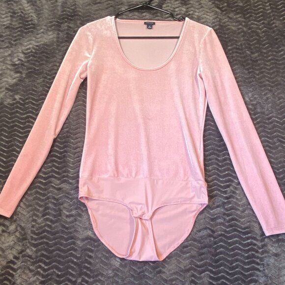 J.Crew/Jeans Pink Velvet Long-Sleeve Scoop Neck Bodysuit Womens size Small - Picture 1 of 7